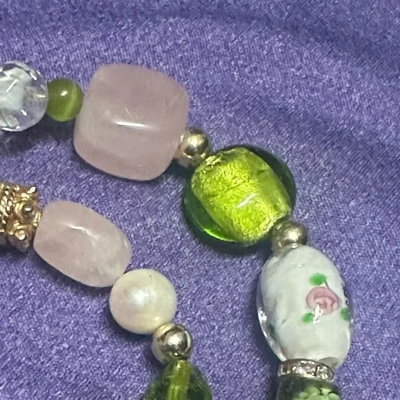 Handmade One of a Kind Green & Rock Crystal Rose Quartz Art Glass Necklace - Picture 7 of 9